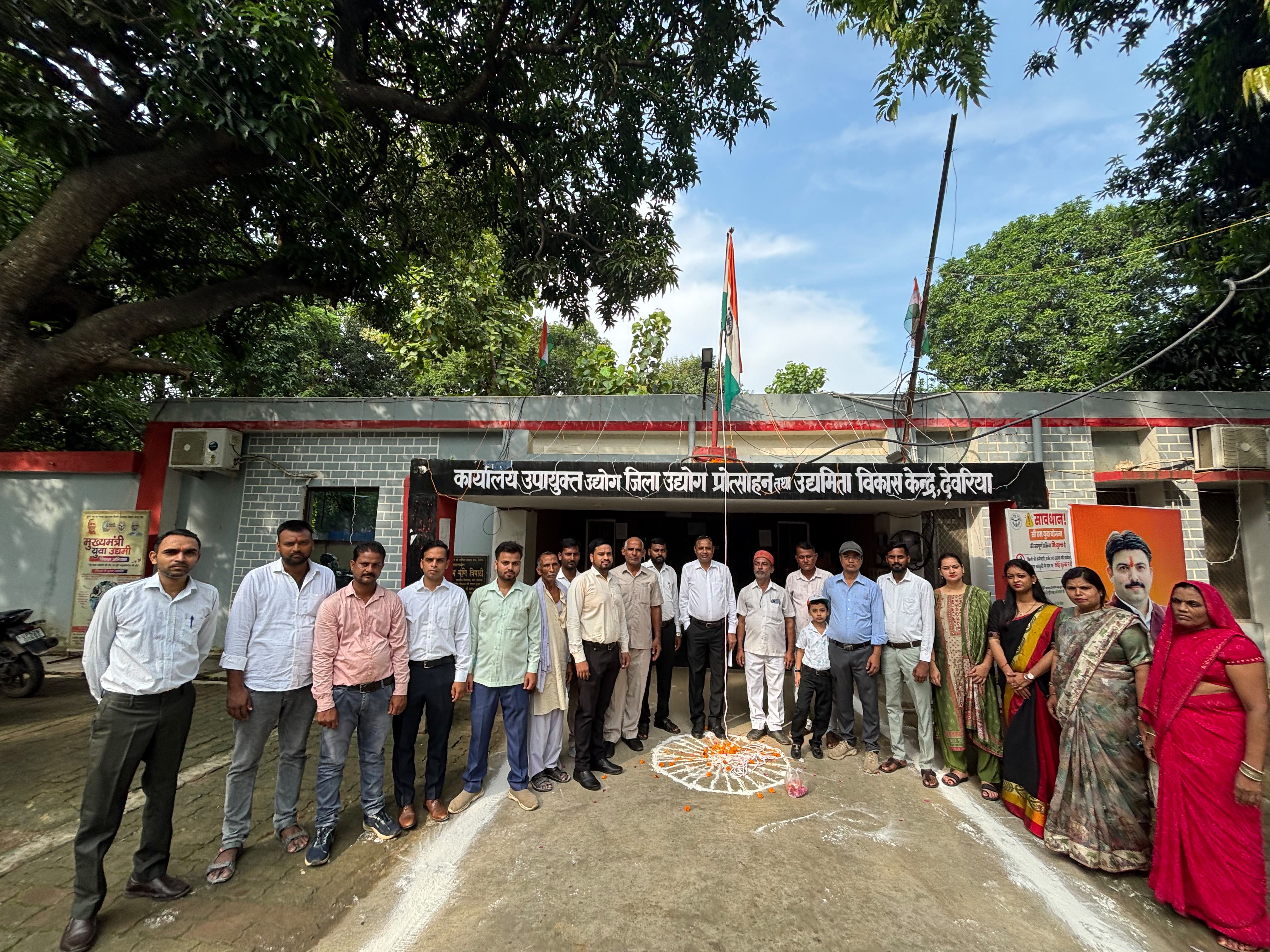 स्वतंत्रता दिवस की हार्दिक शुभकामनाएं
