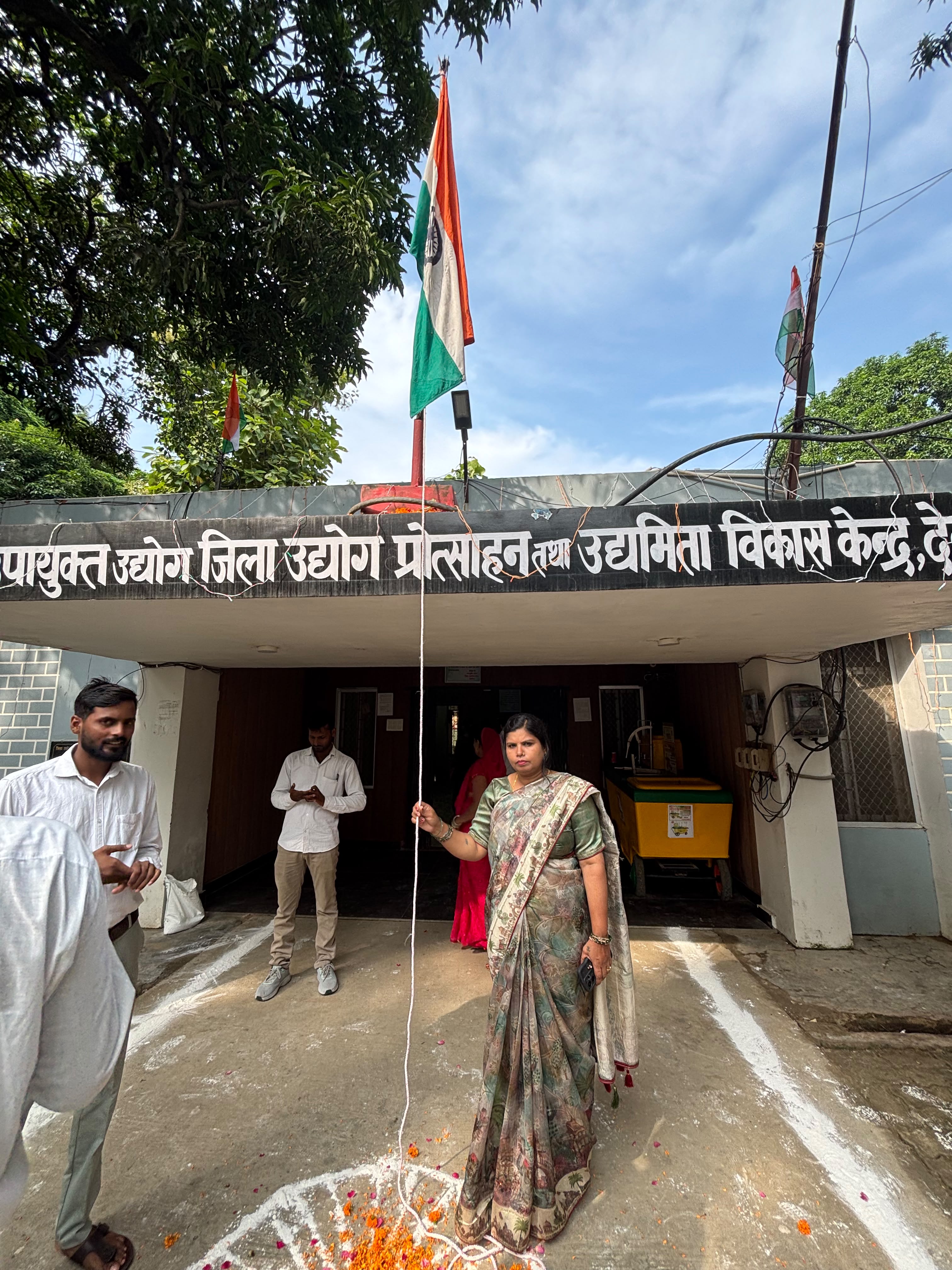 स्वतंत्रता दिवस कि हार्दिक शुभकामनाएं